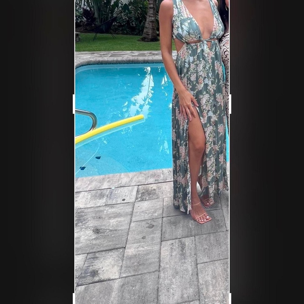 Hello Molly Floral Maxi Dress - Green and White